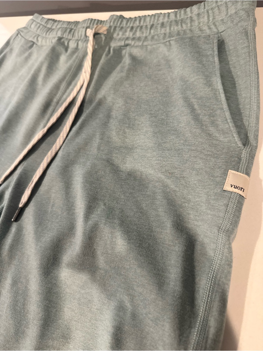 Vuori sea-foam green Joggers
